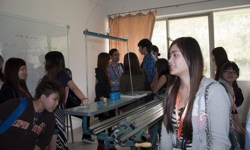 香港职业训练局(VTC)师生来访服装系