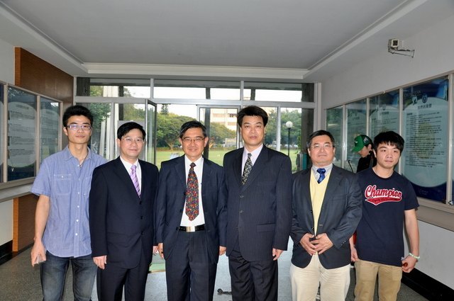 马国防书记再访中原大学推进两校合作