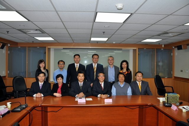 赴台交流团走进德明财经科技大学