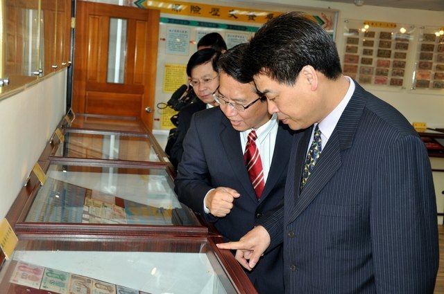 赴台交流团走进德明财经科技大学