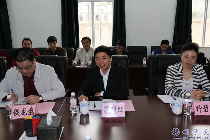 ������������Դ����ᱣ��������������һ��ݰ������ѧԺ����