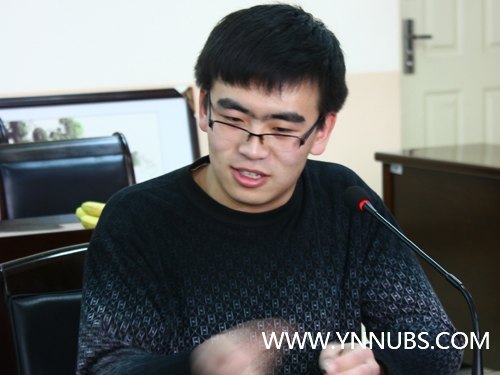 �ط�ĸУ ��Լ��Ժ Я�ֳɳ�--2012���ѧ�����ж�ĸУ������ʵ�����̸��