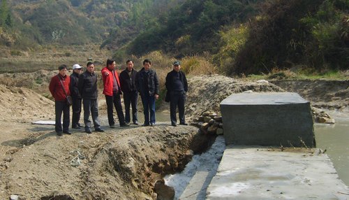 ��Ǯ ���� ����  �����򡱹�������ʵ����Ӯ�ڱ�