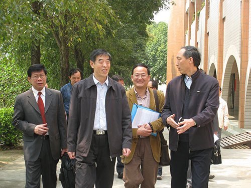 教育部专家组实地调研肇庆学院毕业生就业工作