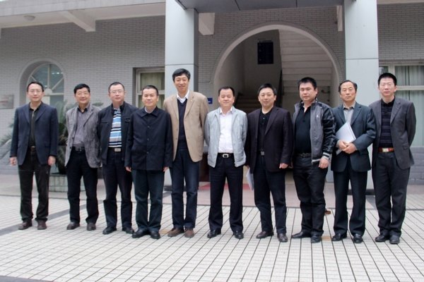 永川区委副书记方军来重庆大学城市科技学院检查指导工作