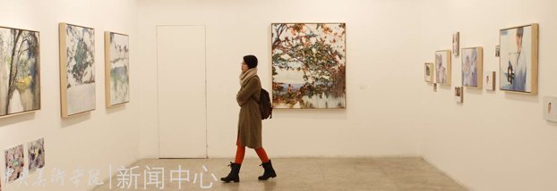 ִ�ŵ���־ �滭ϵTHE SO����С���һ��չ�������Ļ