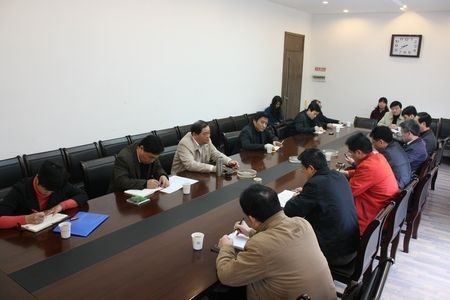 学校专题研讨2012年大学生廉洁教育工作