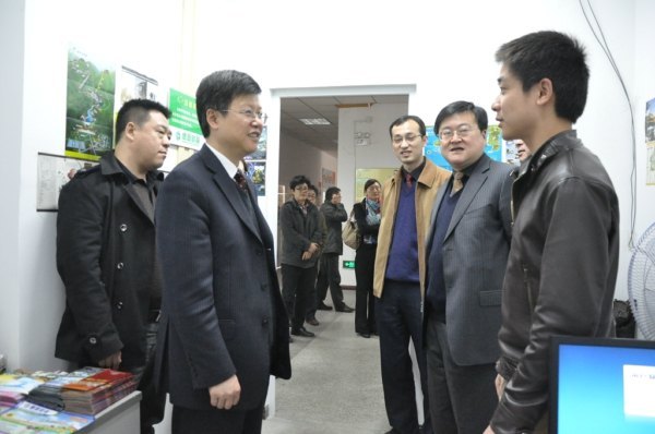 省教育厅检查组对金陵学院进行毕业生就业工作检查