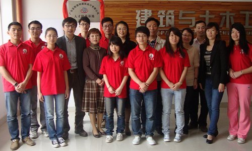 ��������ľ����ϵ��׿Խ�ƻ���ϵ�л֮ʮ�������㶫��˹���ؽ���������޹�˾�˲����������ڻ���ѧԺ����