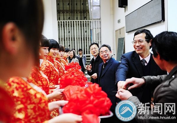 ����������ʽ�����¡�����֮�á�