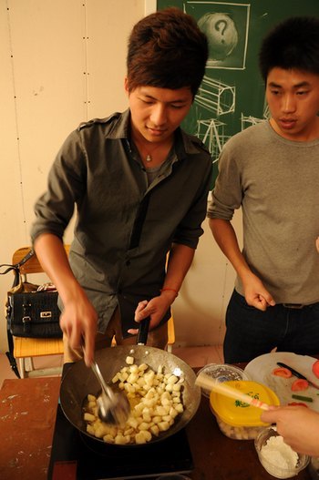 ����ϵ���С���������·��ʳ��������ʳ���մ���