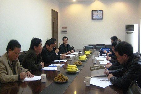 �㽭��ҵ��ѧ��ί���¬��½һ�������ϴ�ѧ���ʽ���