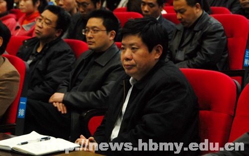 ȫ���˴������ѧУ��ί��Ǻ�ï�ɴ������ᾫ��