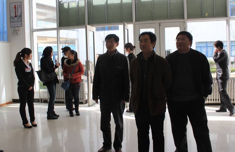 ��̨��ѧ�ľ�ѧԺ2012�괺��У԰��Ƹ��¡�ؾٰ�