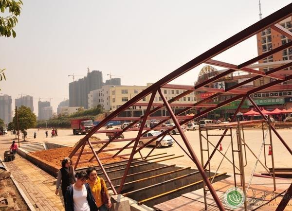 ����У԰��ȫ���� ȷ��ѧ�������ɳ�