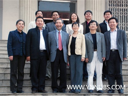 美国加州西来大学校长黄茂树博士应邀来云南师范大学商学院开展专题讲座