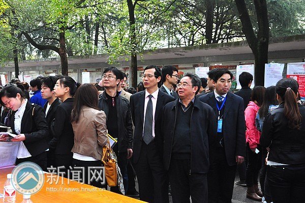 118家企业来湖南科技大学招聘 3000多岗位等你来拿