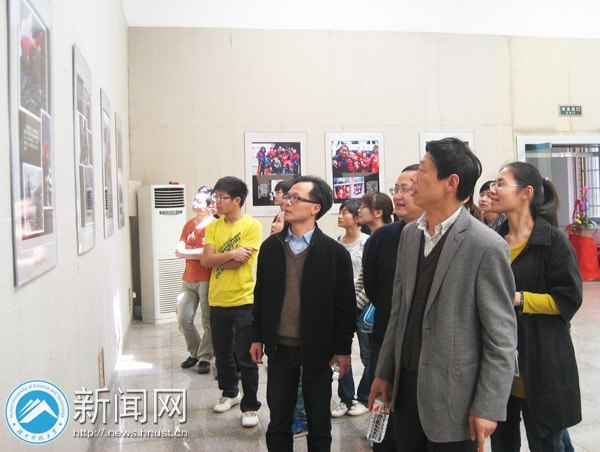 ��֯������У��֧�������ѧԺѧ����֧����Թ����ιۡ����ļ��ڡ���ӰͼƬչ