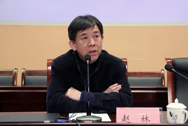 郑州市委党校赵林教授为郑州职业技术学院党员发展对象讲党课