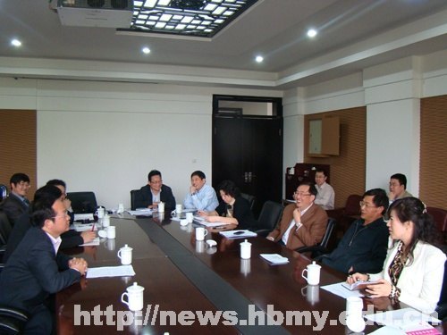 戴小明率团赴四川大学交流访问