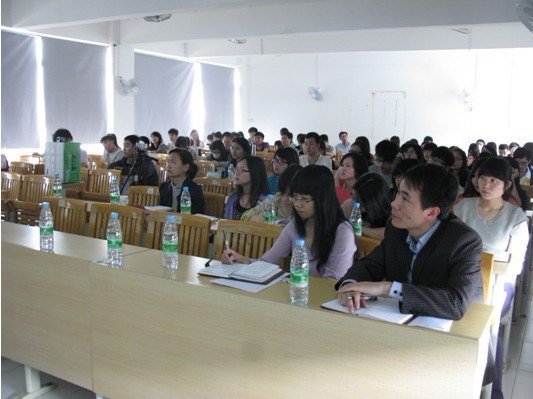 中山大学新华学院开展心理危机“三预”机制专题培训