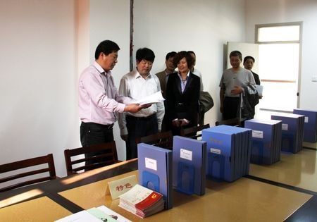 潘璋德书记到医学院调研