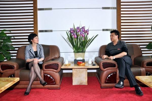 马国防书记会见三元区张文珍区长