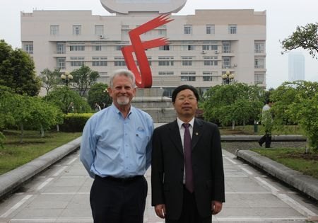 美国印第安纳州国际交流协会来校访问