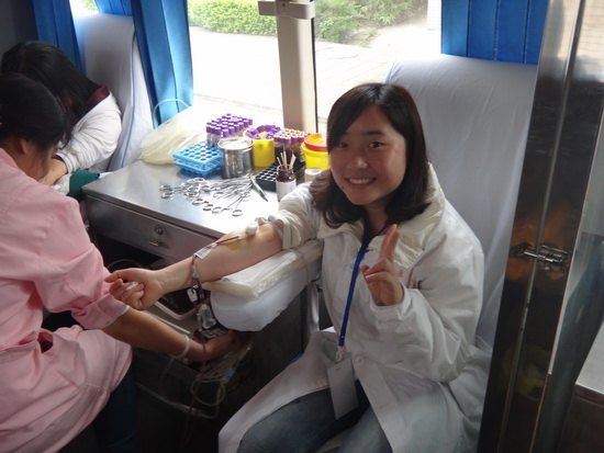 奉献点滴真爱 绽放生命之花—重庆医科大学积极组织春季无偿献血活动