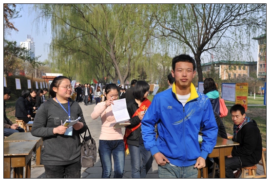 ѧԺٿ2012괺ѧҵǢ̸