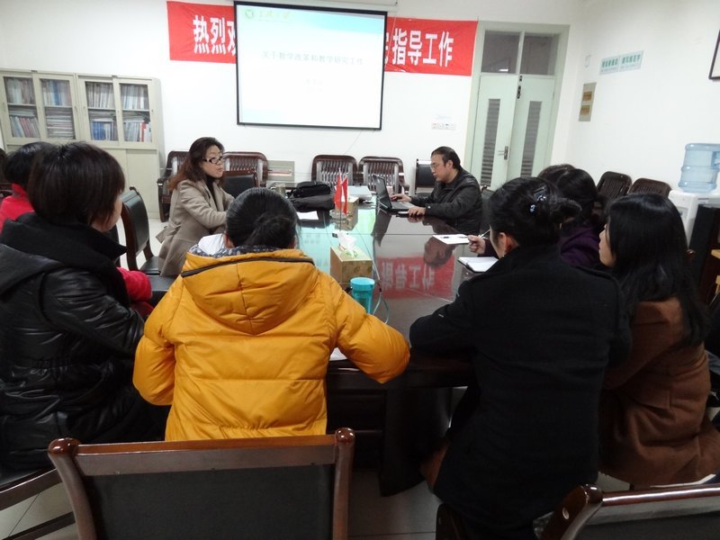 三峡大学科技学院教育教学研究讲座如期举行