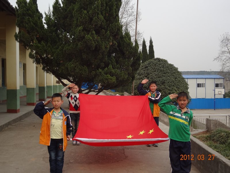 “春雷行动” 爱心支教