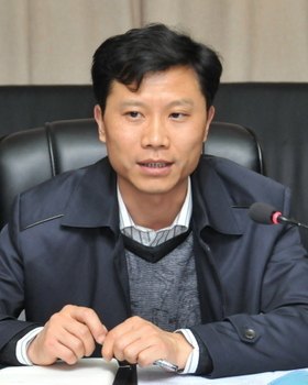 н蹤̽ṹоصʵҾйʽ׽ѧίԱ