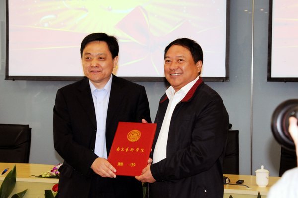 Ӧù˾Ҧϲ˫˾һϾѧԺ