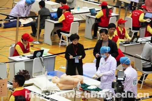 湖北民族学院学生在全国高等医学院校大学生临床技能竞赛中获佳绩