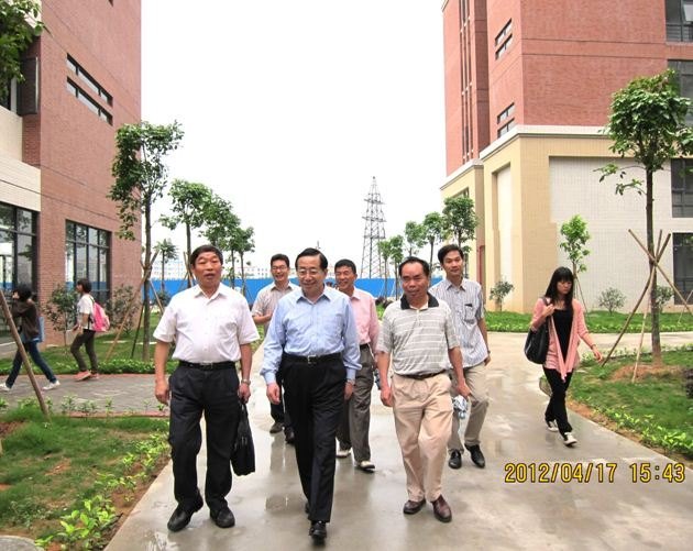 ɽѧ֣һݰٶݸУӲ칤