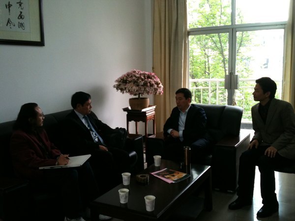 皖西学院校领导会见意大利文化桥文化传媒公司客人