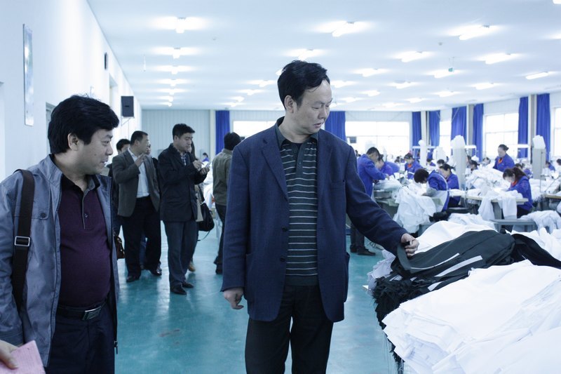 借鉴基层党建经验 推进学院党建工作