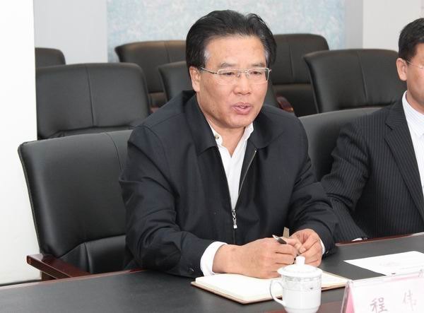 省委任命黄泰岩同志任辽宁大学校长