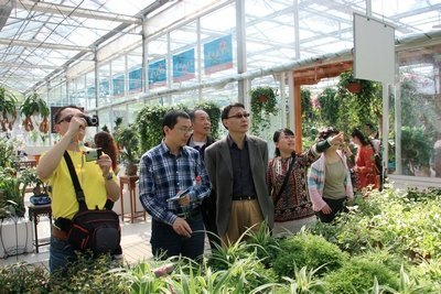 社会科学部教师赴浙江奉化滕头村参观考察