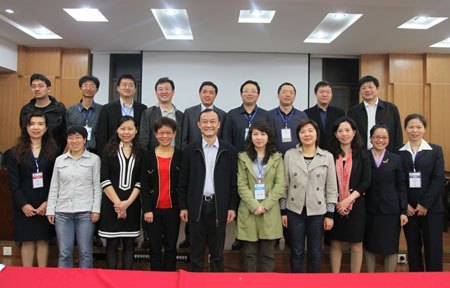 中南大学与全国10所院校签署CMB项目合作协议