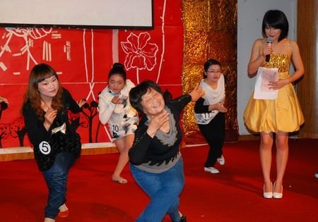 首届临海市大学生戏曲大赛在台州学院举行