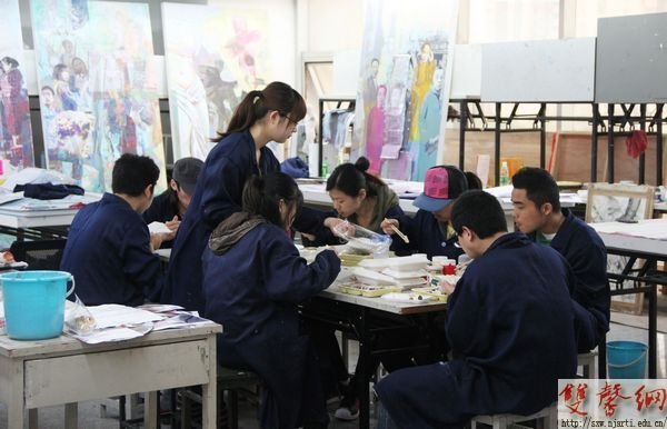 设计学院:日夜奋战彰显南艺精神 鸿篇巨制献礼百年华诞