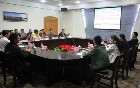 ѧУ�ٿ�У������������ƽ����