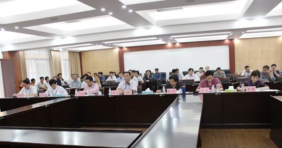 广西师范学院召开2012年学校中层(副处级)领导干部岗位竞聘演讲考评暨民主测评会