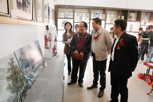 �������¥Բ���մ��������Ľ���