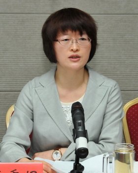 Я�ֹ��� �ذ�δ���������ݹ�ѧԺ����ѧԺ�ع�ί�����������ֵ��ع�ί���ǩԼ