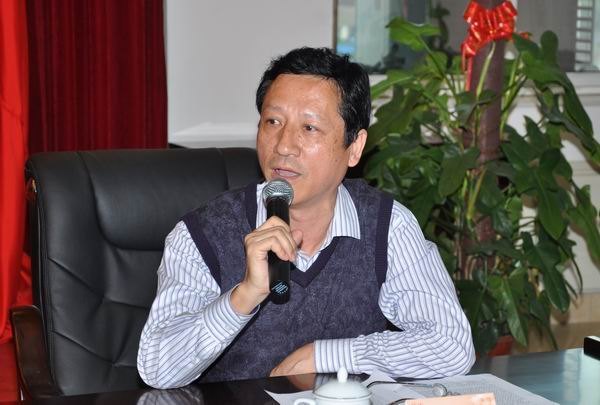 ����ѧԺ�ٿ�У��ʵ�����ؽ��蹤����̸��