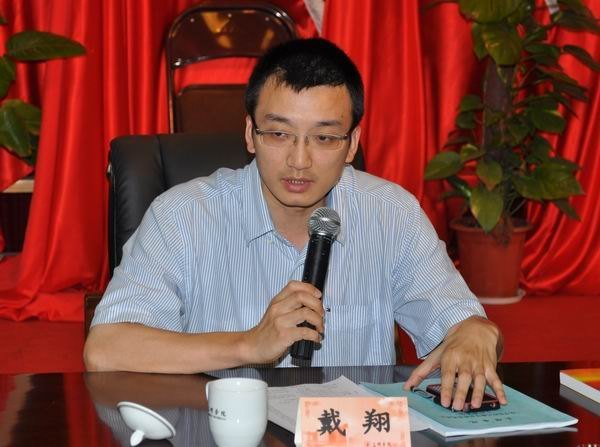 ����ѧԺ�ٿ�У��ʵ�����ؽ��蹤����̸��