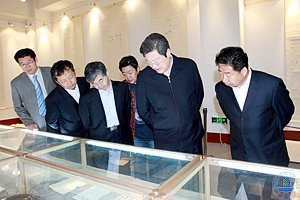 ��ʮ���й�������ѧ�����ֻ��غ�Ⱥ�Ļվ�仧���ϴ�ѧ